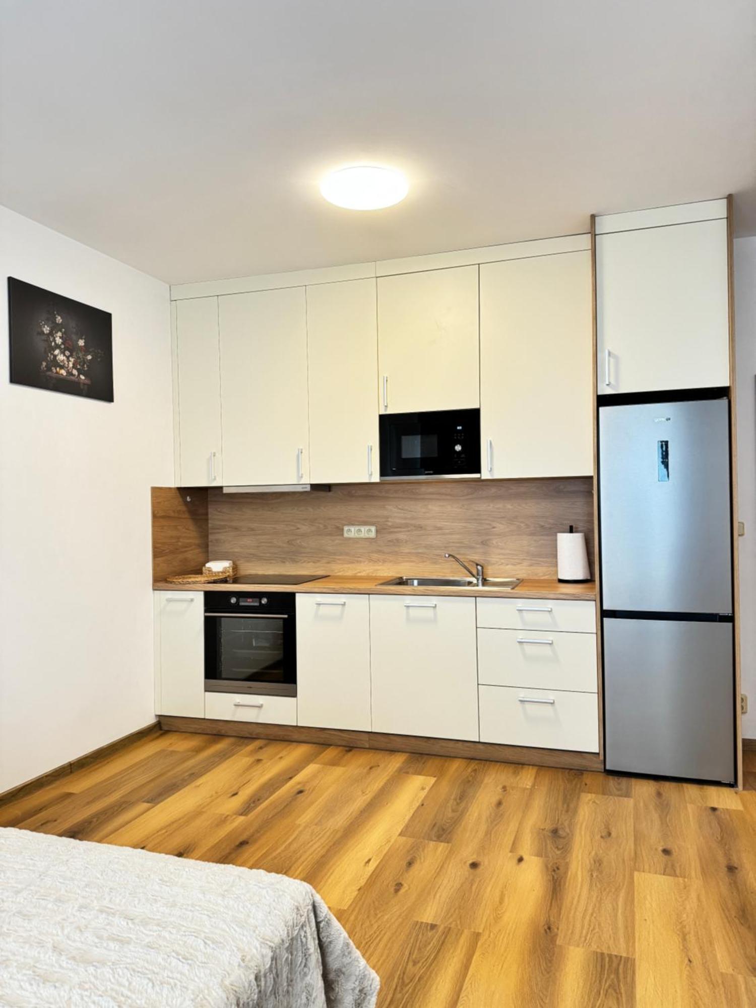 Riverside Apartment Praha Praga Exterior foto
